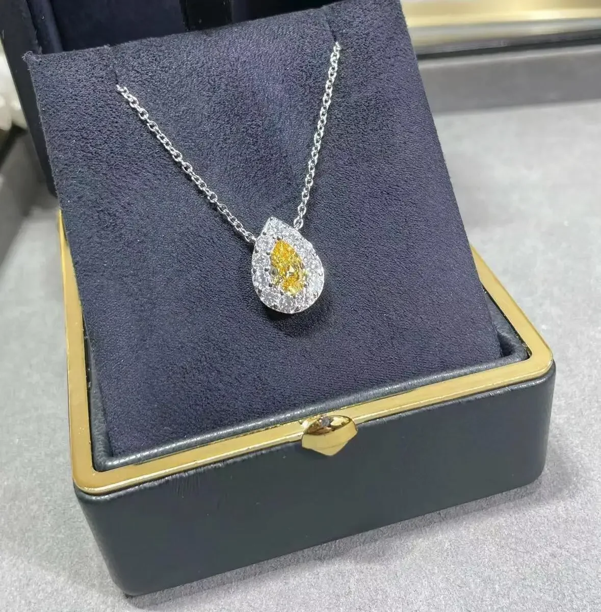 

New 2023 Trend High Quality Famous Brand Pure 925 Sterling Silver Luxury Jewelry Necklaces For Women Yellow Water Drop Classic