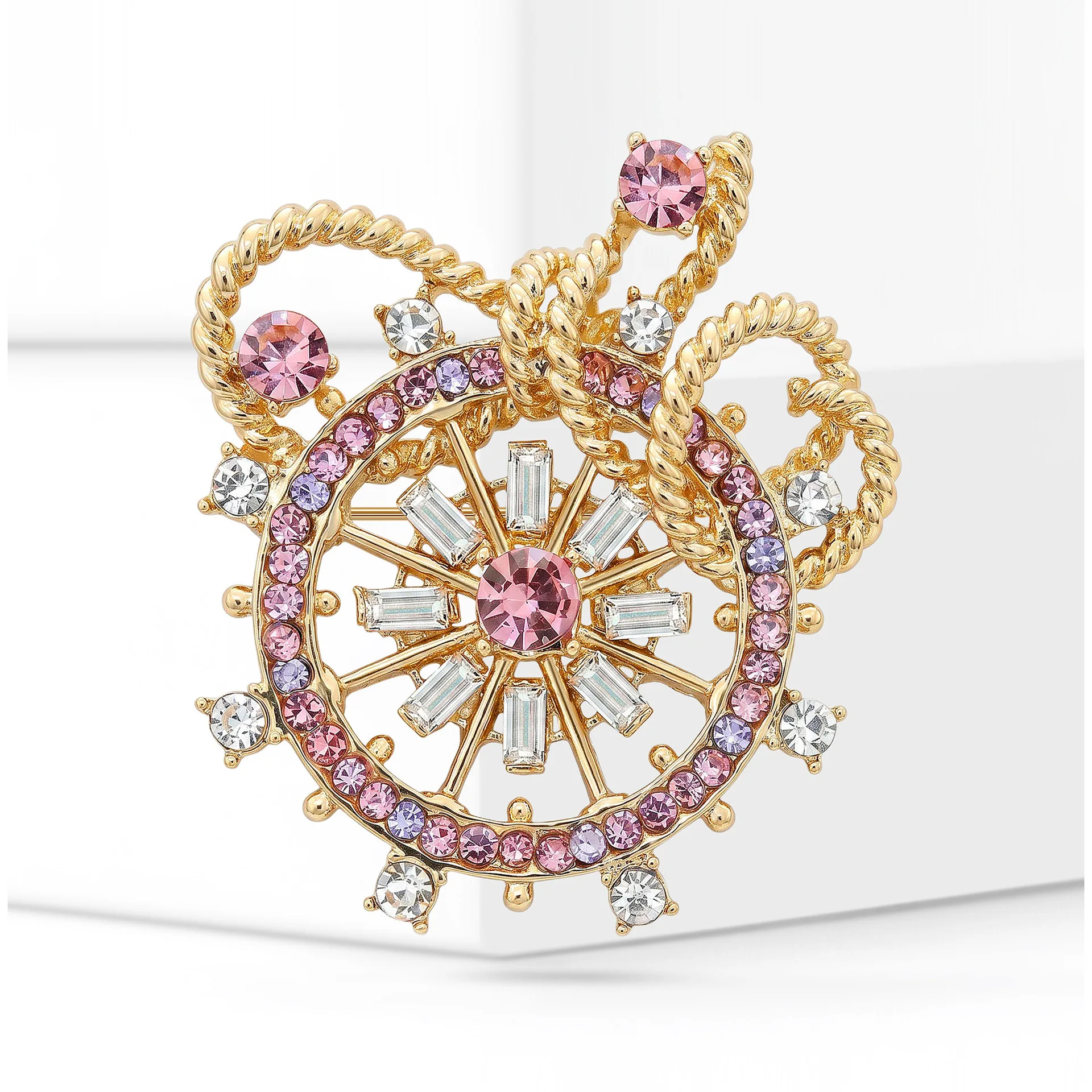 Luxury alloy rhinestone boat anchor brooch, exquisite and creative cardigan wool sweater multifunctional pin accessory