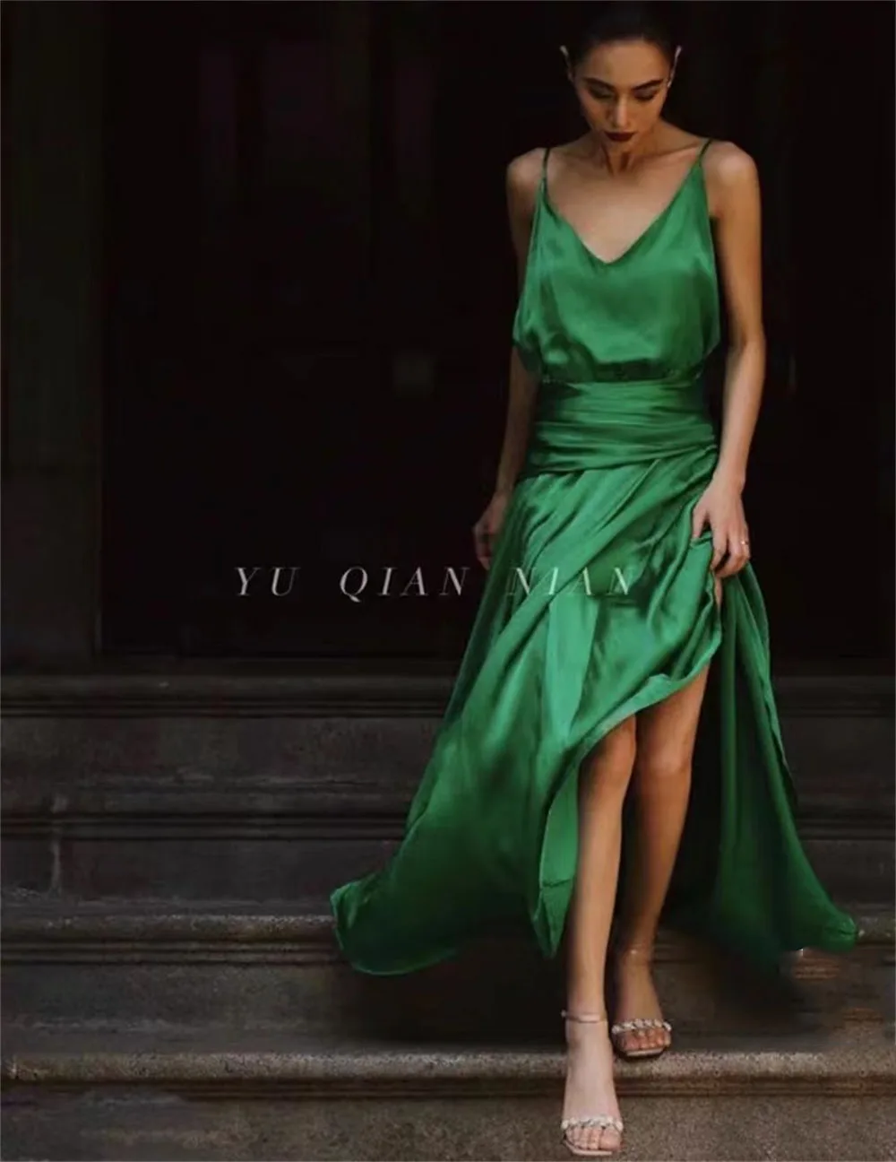 LISM Emerald Silk Soft Satin Evening Party Dresses V-Neck Spaghetti Strap Backless Elegant Formal Party Dress For Women Custom