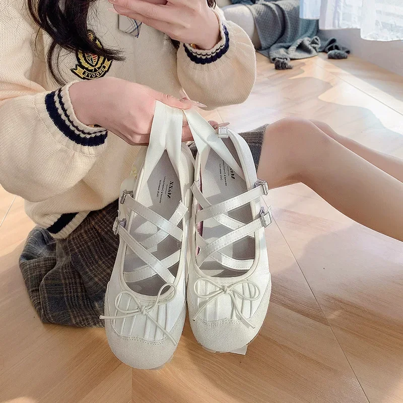 

Women's Ballet Flat Shoes Elegant Cross Lace Shoes Women's Outdoor Dresses Flat Shoes Fashion Shallow Ballet Shoes