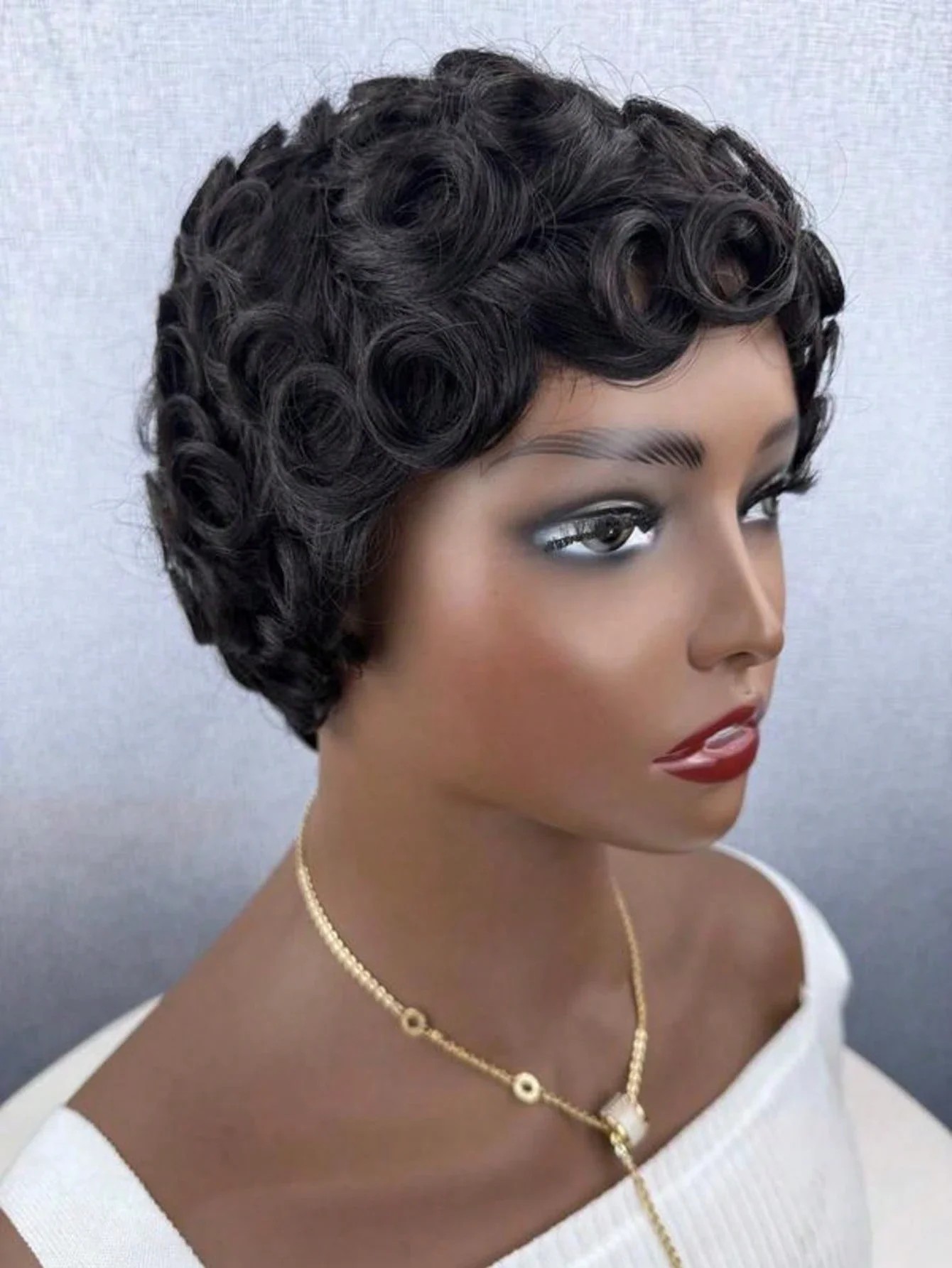 

Парик пикси-каре для женщин, кудрявый, из натуральных волос, короткий, многослойный, натурального черного цвета, для повседневного использования, легко носить.