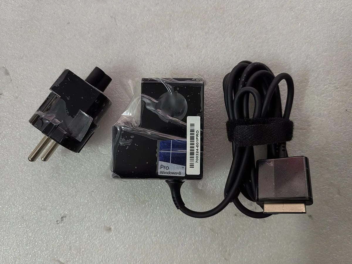 

HSTNN-DA34 For HP ElitePad 1000 G2 Tablet 9V 1.1A 685735-003 OEM 10W AC Adapter