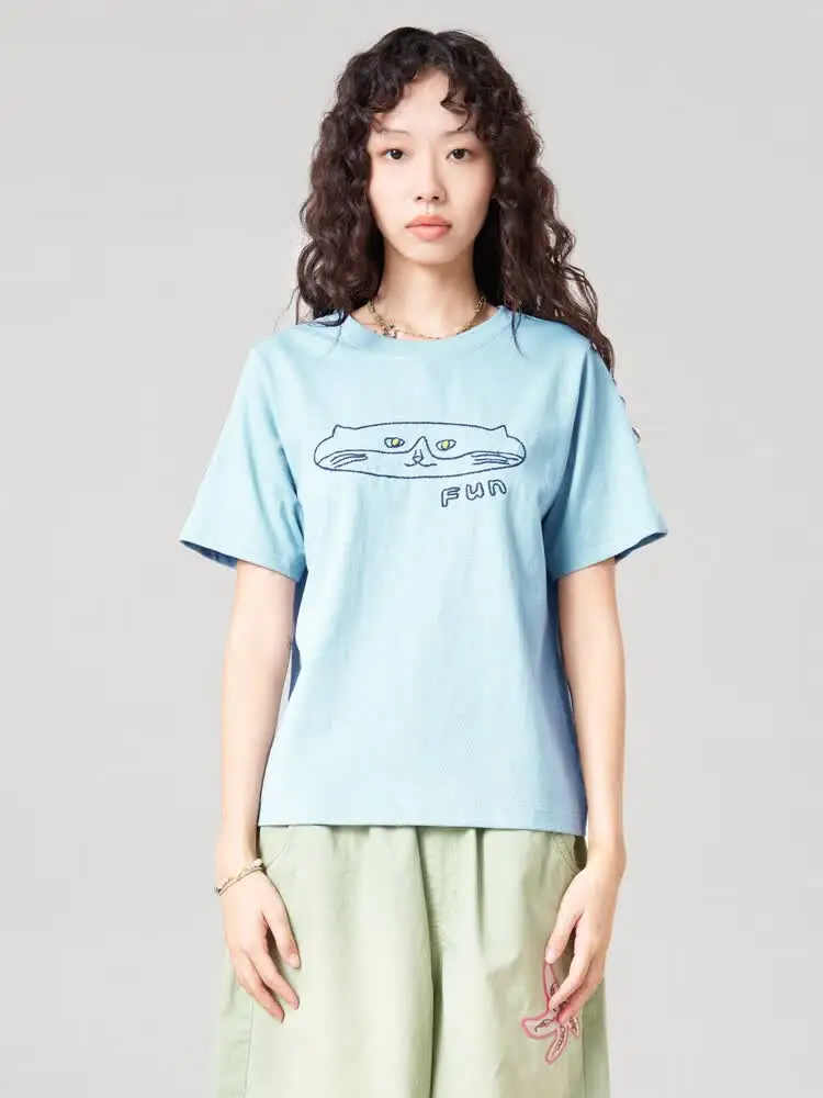 

MOVEUP Short Sleeved Round Neck T-Shirt 2026 Summer New Cat Face Letter Embroidered Personalized Casual Tees For Women 3ELX10550