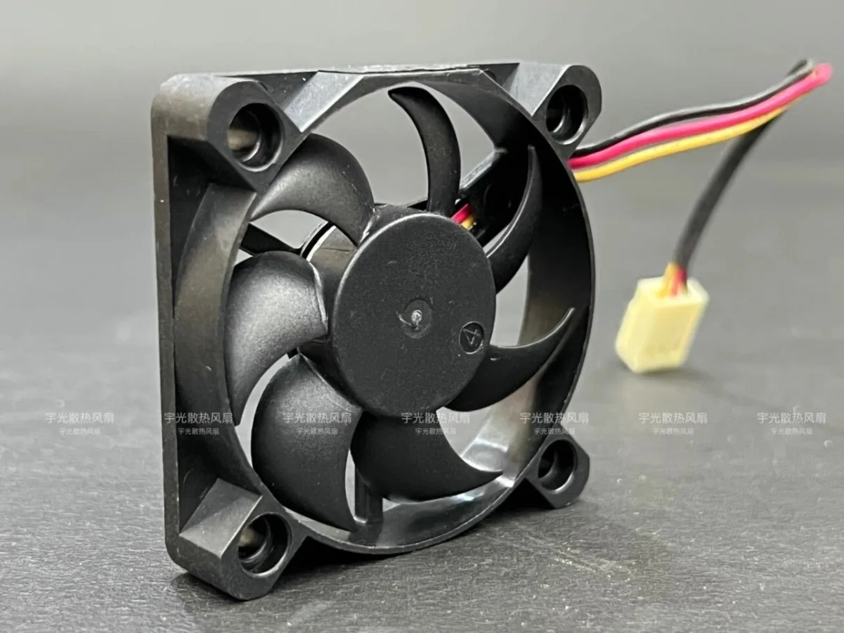 1PCS  for DFB501012L 5010 DC12V 0.7W 5CM 3-Wire Silent Cooling Fan
