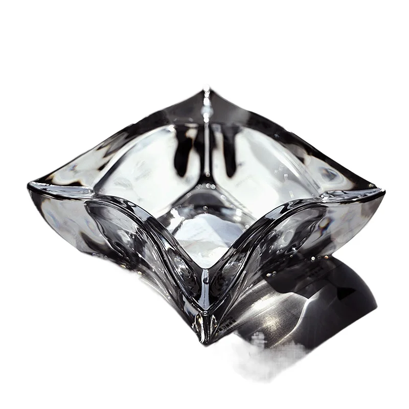 

Creative and simple living room Hotel personalized ashtray Trend anti-fly ash Transparent household crystal glass ashtray