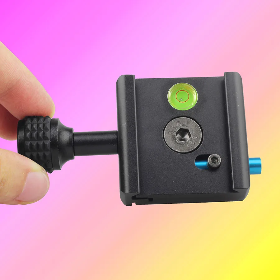 Piastra a sgancio rapido per testa treppiede in lega di alluminio per accessori monopiede per fotocamera Canon Nikon Sony Pentax Panasonic Fujifilm