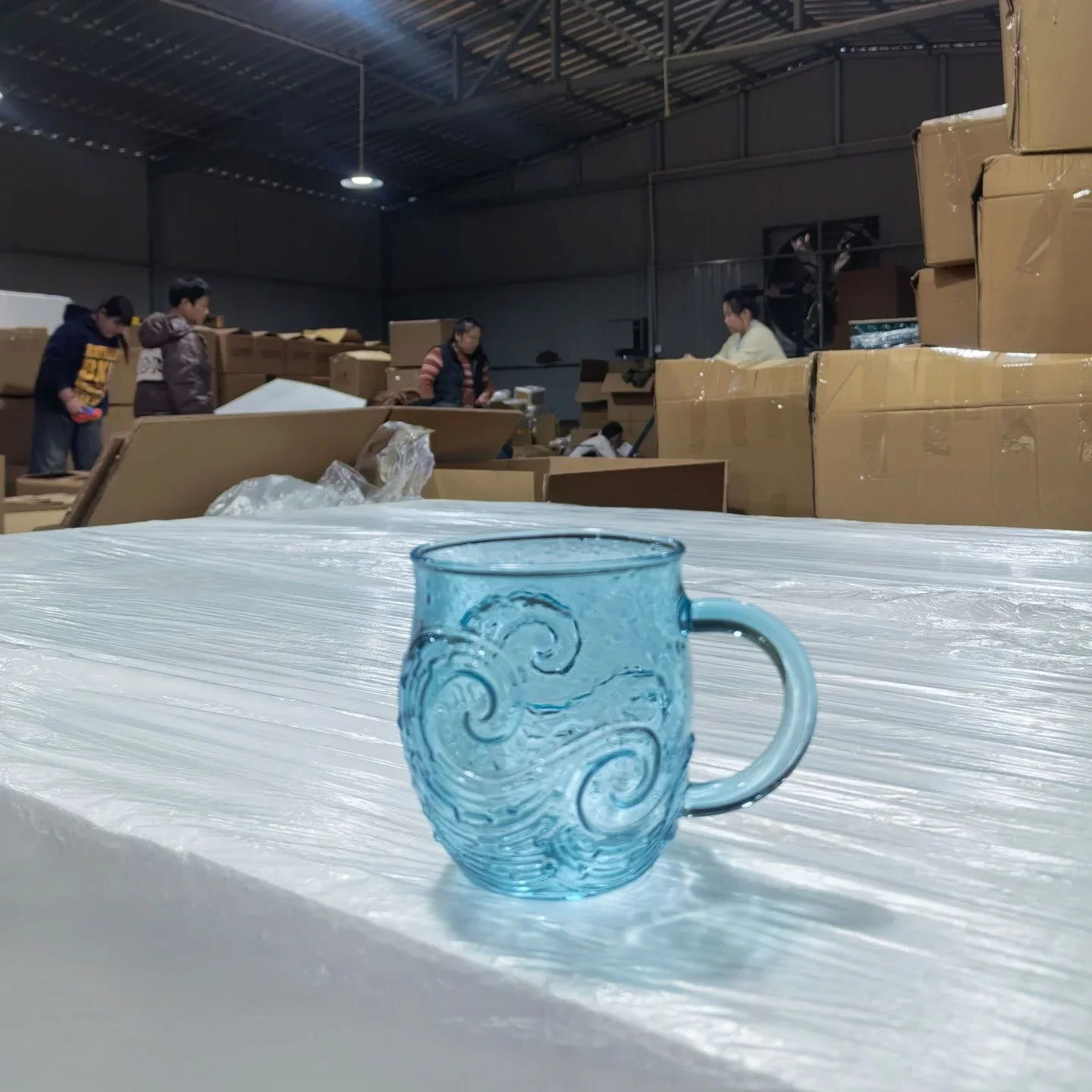 Sea Glass Wave Mug Handblown Ocean Wave Glass Coffee Mug Cup Textured Sea Wave Design Unique Glassware for Tea, Coffee, Cocktail