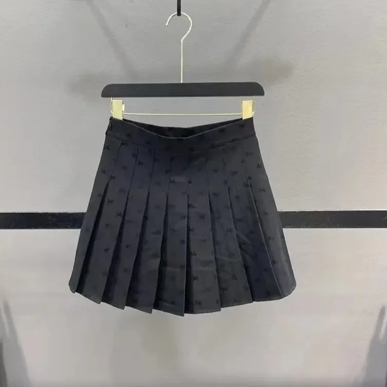 

Girls Autumn New Bow Print Pleated Short Skirt 2024 Korean Elastic High Waisted A-line Suit Skirt Fashion and Versatile