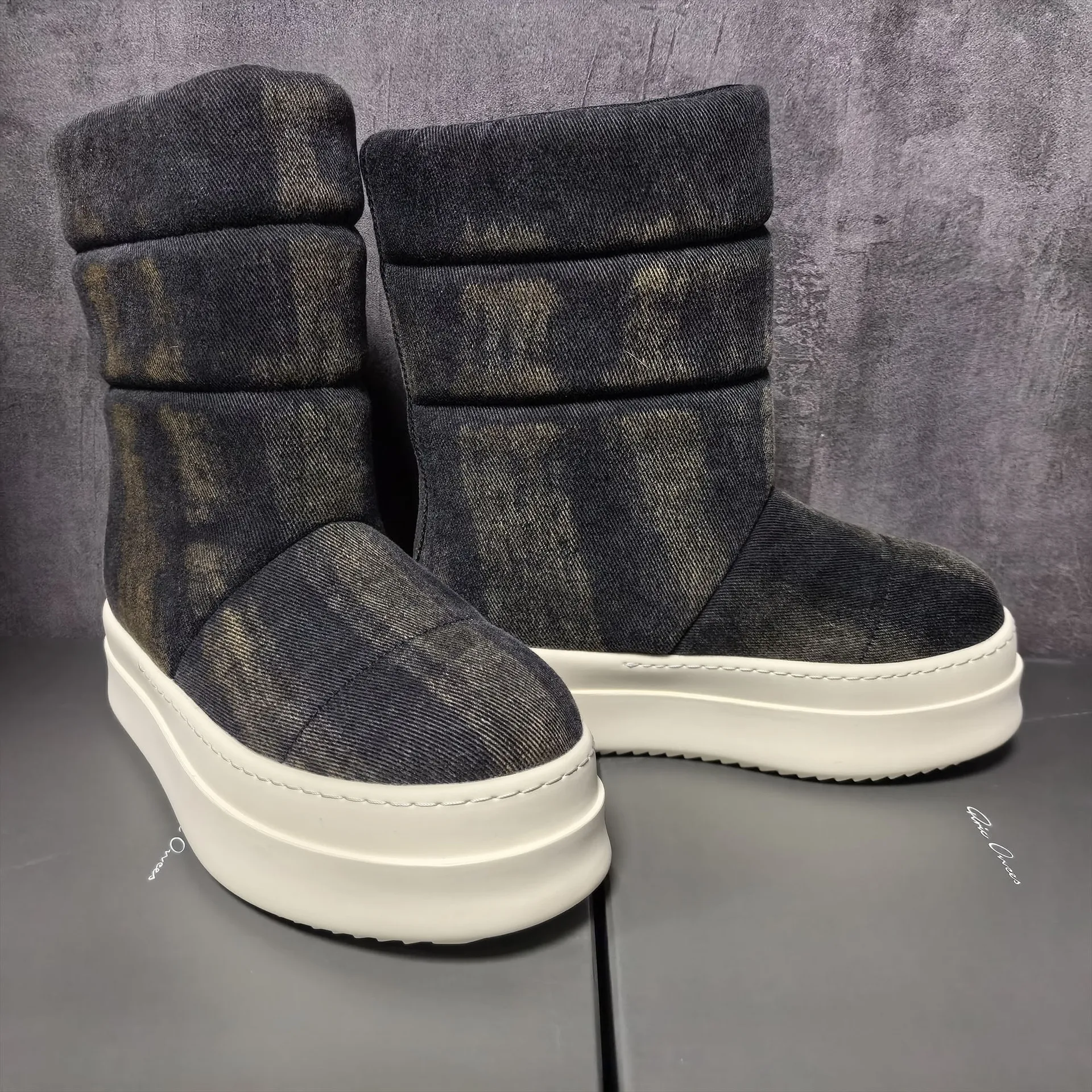 

Real Picture High Quality Handmade Sheepskin 7cm Chunky Sole Bugun Winter Snow Warm Boots