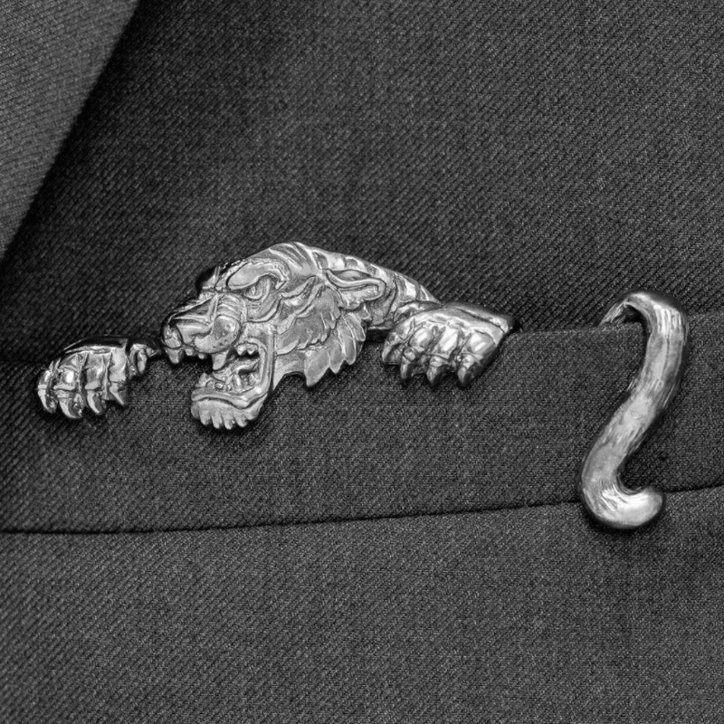 2025New Retro Traditional Gentleman Suit Animal Shape Brooch man Coat Collar Buckle Pin Decorative Shirt Badge