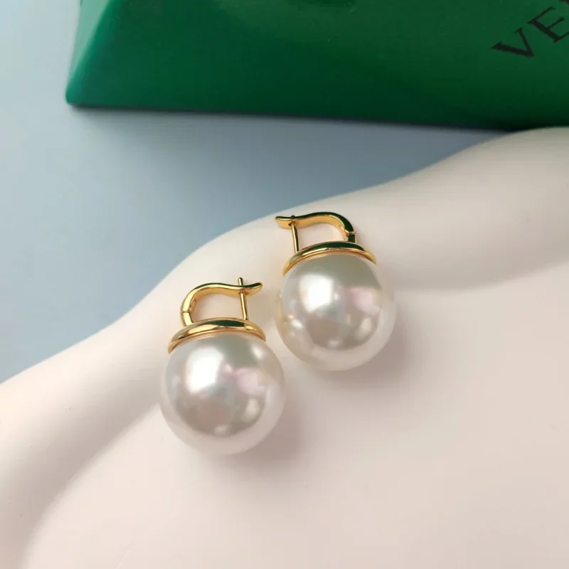 Timeless Wonder Fancy High End Pearl Statement Hoop Earrings for Women Designer Jewelry Punk Luxury Brand Goth Prom Top Ins 2463