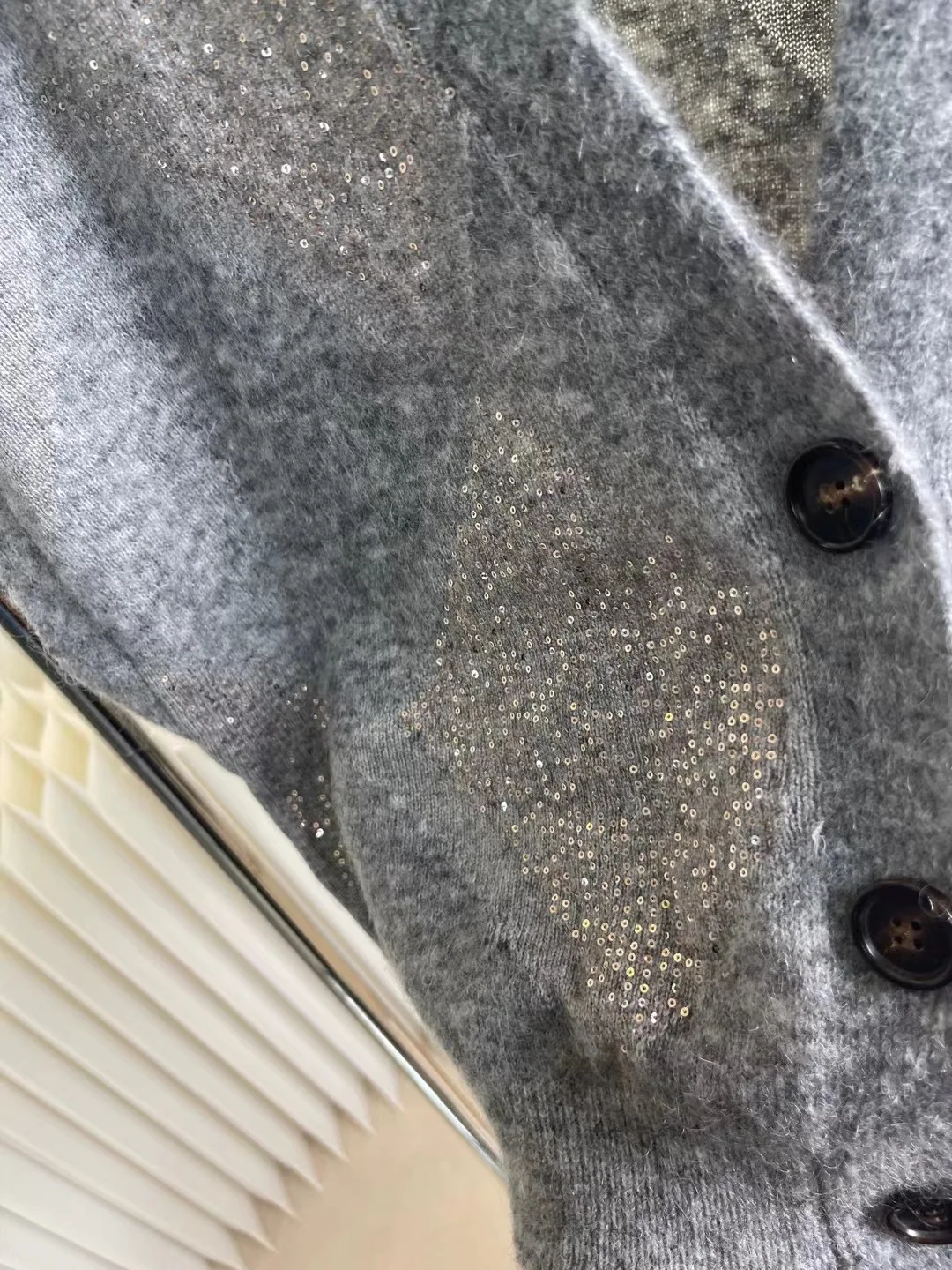 Colete luxuoso de lã mohair com padrão de diamantes