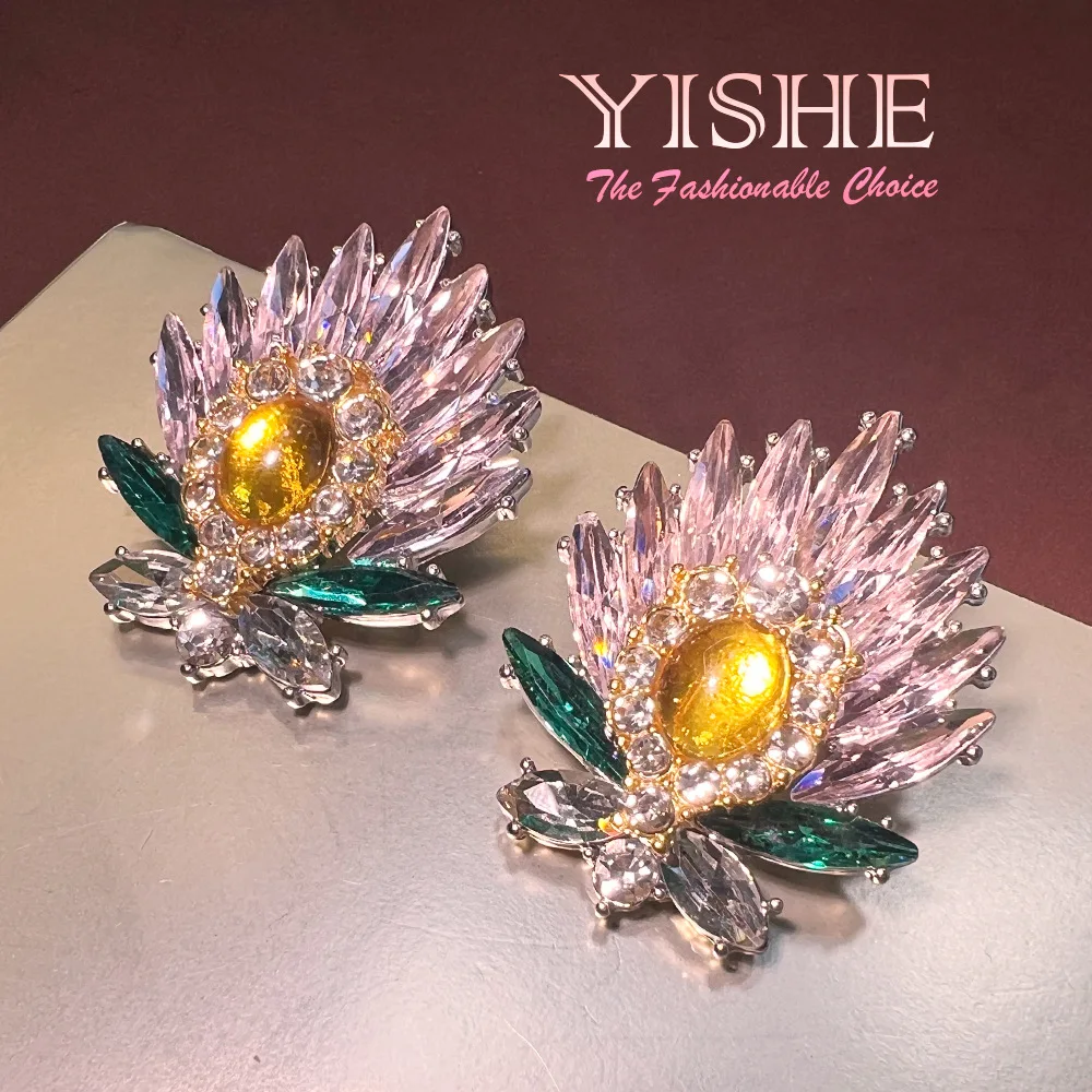 New Chinese style full of colored diamond flower plated real gold stud earrings, retro court style niche European and American e