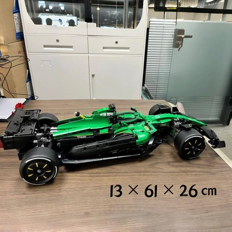 Fast Ship Puzzle Ornament Toys 1547PCS Model Racing Car Building Block Track Racing Driver Construction Toys For Adults Gifts