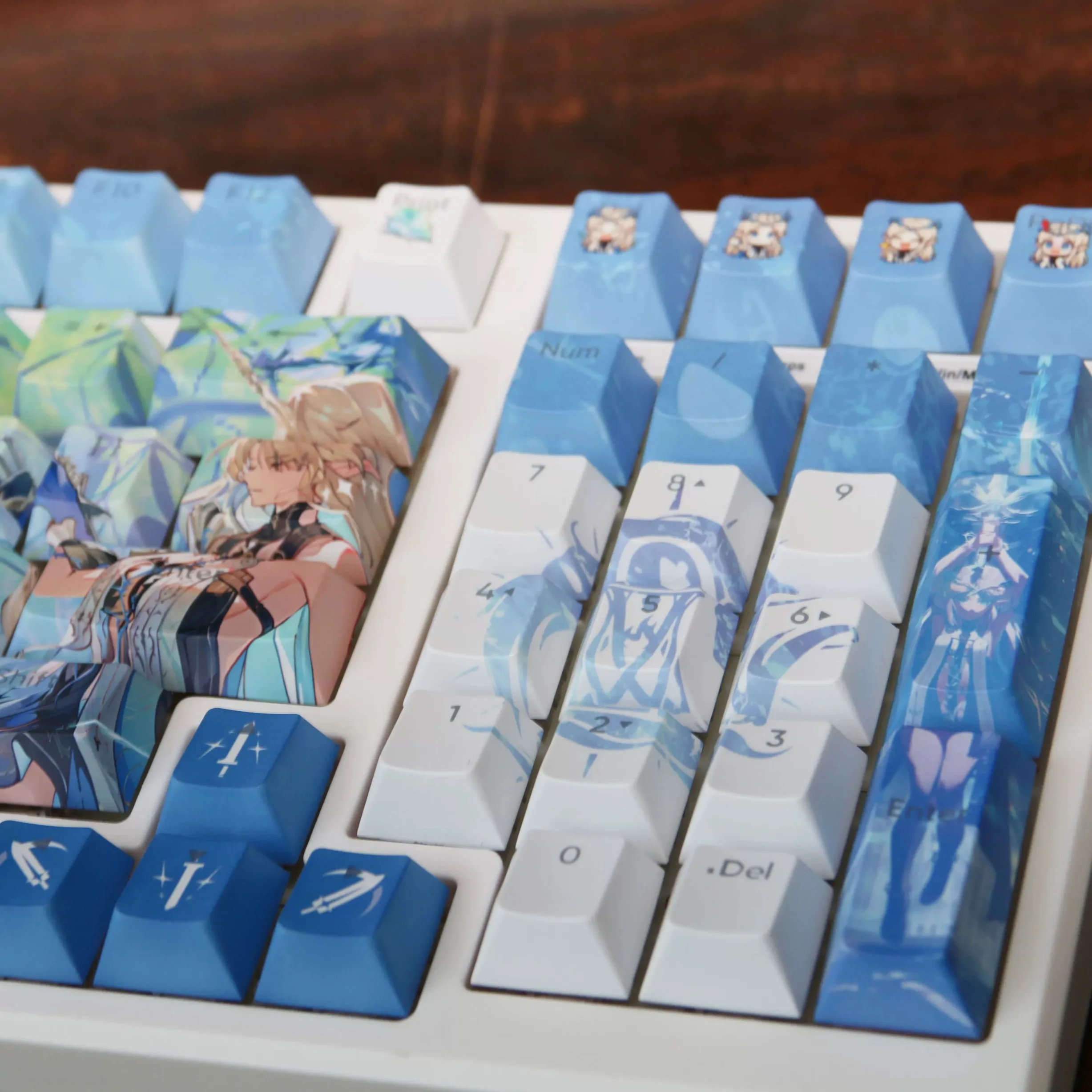 Klawisze Cartethyia Anime Keycap Wuthering Waves PBT DYE Sublimation Cherry Keycaps Cartoon Gaming Cartethyia Key Cap do klawiatur 104 108 — zdjęcie produktu 4