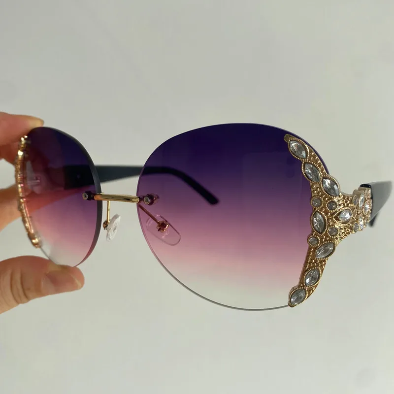 Fashion Sun Glasses Rimless Adumbral Anti-UV Spectacles Gradient Color Eyeglasses Diamond Studded Ornamental Women Sunglasses