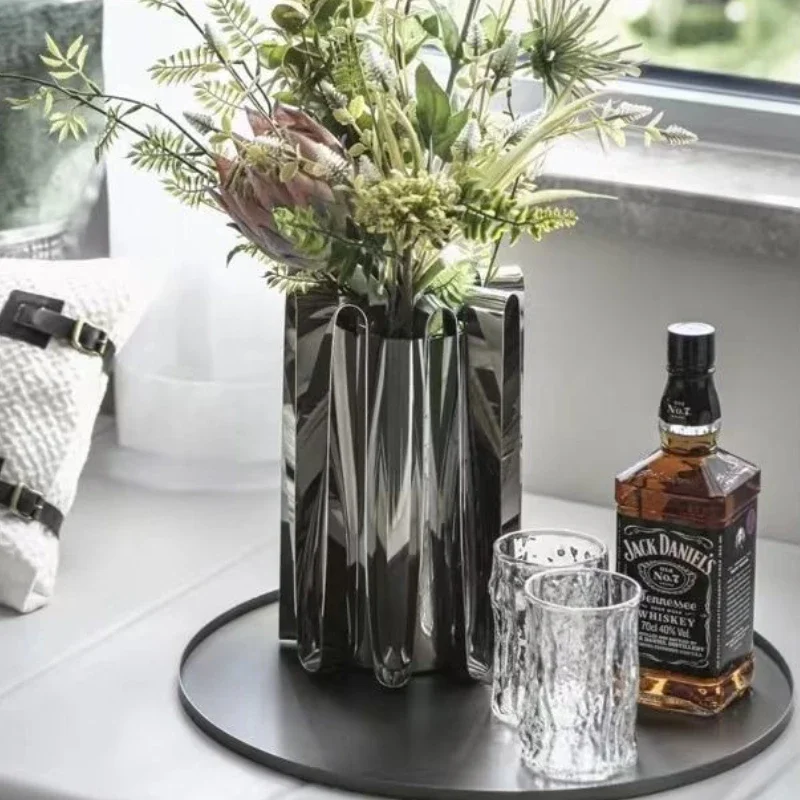 Nordic Vases Table Decoration Flower Vase Minimalist Elegant Vases Living Room Art Flowers Bottle Aesthetic Interior Ornaments