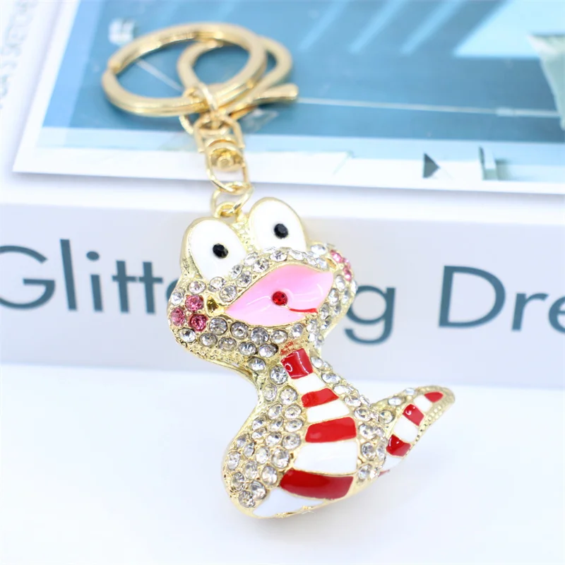 Creative Cute Snake Rhinestones Enamel Keychain Fantastic Animal Keyring Couple Friends Jewelry Cute Bag Pendant Car Interior