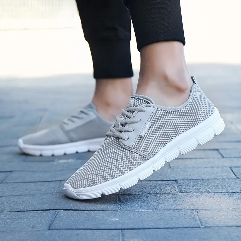 Summer Sneakers Men Breathable Casual Shoes Men Fashion Man Sneakers Super Comfortable Lace-U Men\'s Shoes Big Size 698