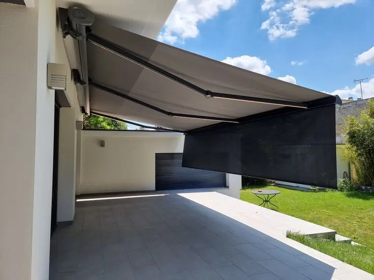 

LED Light Strip Retractable Awning Custom Size Aluminum Alloy Frame Waterproof Sun Shade Canopy for Coffee Shop and Restaurant