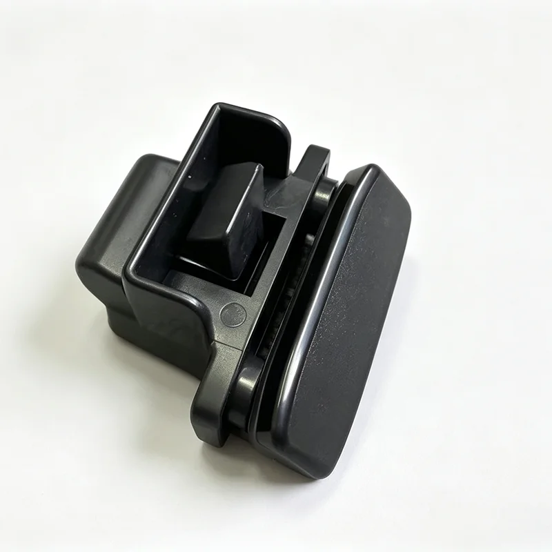 For Nissan Patrol Y60 GQ Rear Side Window Sliding Latch Side Window Latch 82342-0Y000 Nissan Safari Side Window Stopper