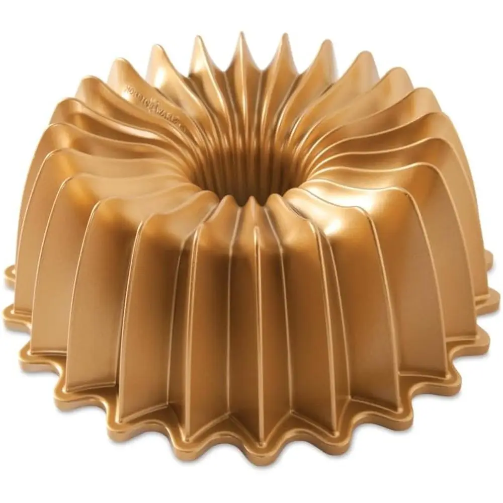

Brilliance Bundt, 10 Cup, Gold