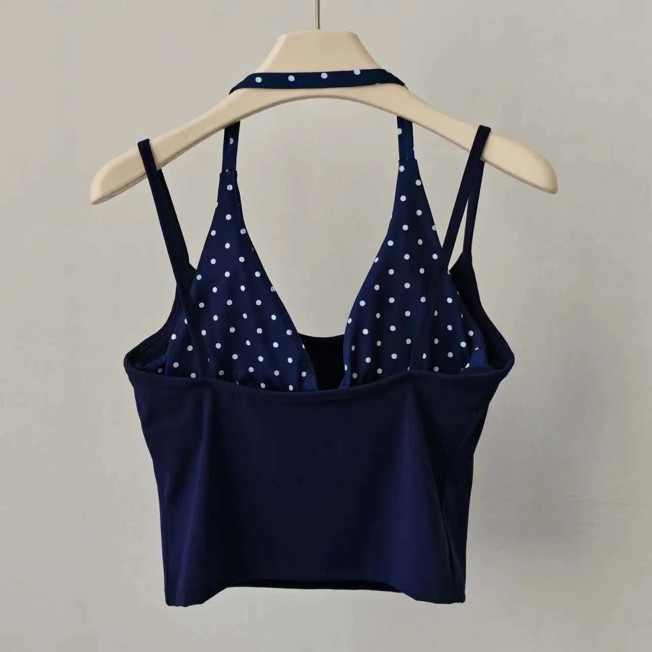 Yoga-Top für Damen, Neckholder, Fake-Two-Piece, Push-up, stoßdämpfend, Trainingsunterwäsche, Pilates, Laufen, Fitnessbekleidung, BH-Oberteil – Detail 5