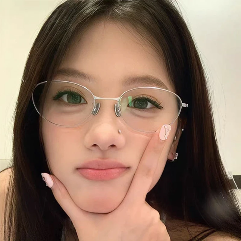 New High-end Ultra-light Reading Glasses Gold Wire Frame Glasses Anti-blue Light Oval Small Frame Reading Glasses JH9212