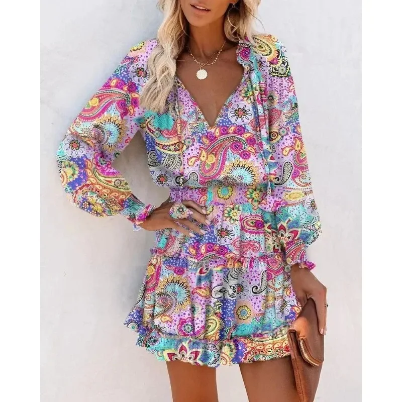 

Plus Size New Women Long Sleeved V-neck Fashion Printed Waist Cinching Dress Unique Design Showcasing Personal Charm Dress