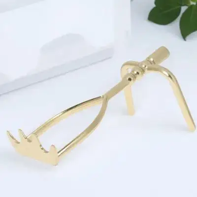 

Профессиональный металлический держатель для бильярдного кия, портативный и устойчивый, идеально подходит для бильярдных клубов и