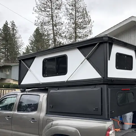 01〜04 Tacoma タコマ ダブルキャブ専用 シェルsnugtop 広島 SnugTop