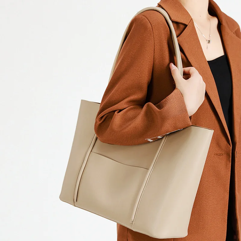 Elegant Genuine Leather Tote Bag Durable Large Capacity Office Shoulder Bags for Women Work Business Everyday Use