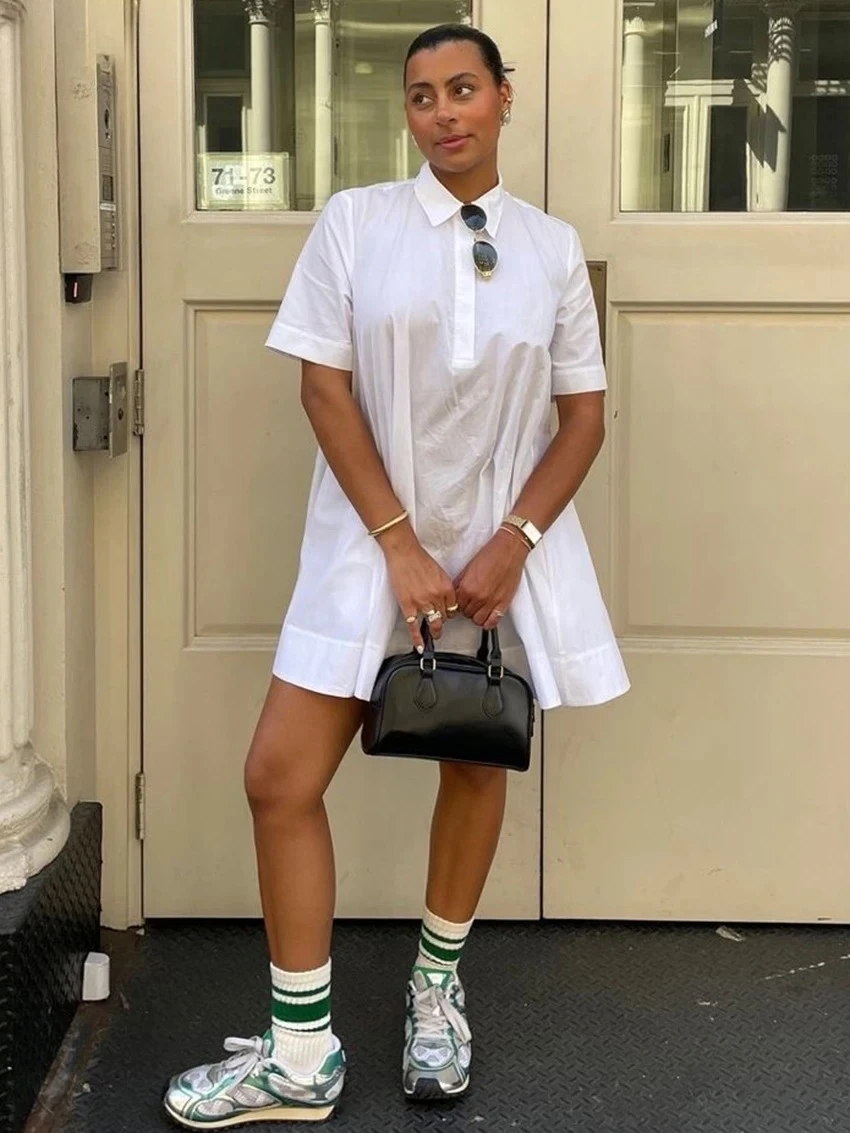 Abito estivo da donna in cotone bianco allentato Mini abiti casual a maniche corte con risvolto Elegante abito femminile classico solido