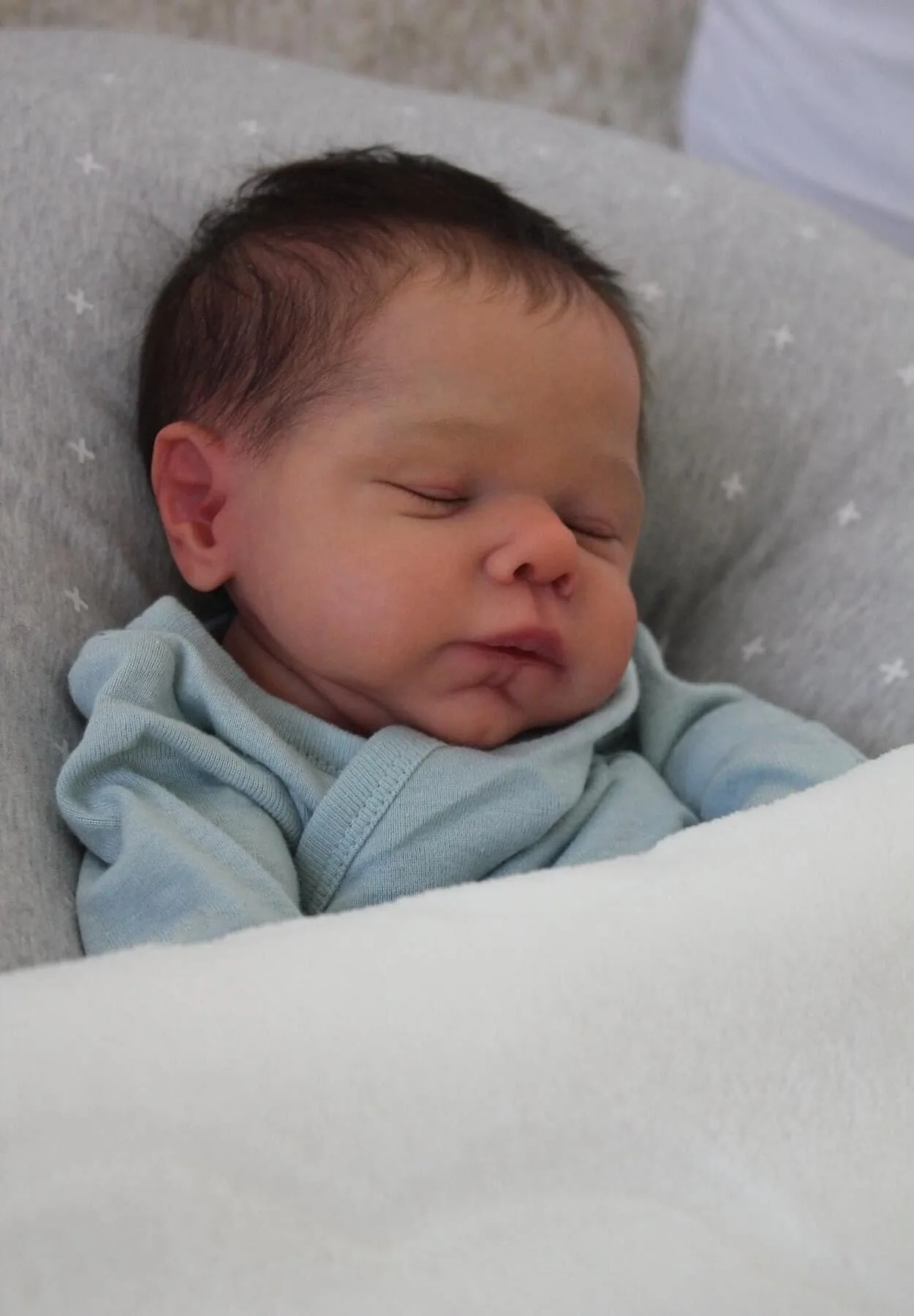 Reborn Doll Cloth Body marley 3D Skin Tone Visible Veins Soft Silicone Baby Doll Toy For Girl Cute Bebe Princess Dress Up Boneca