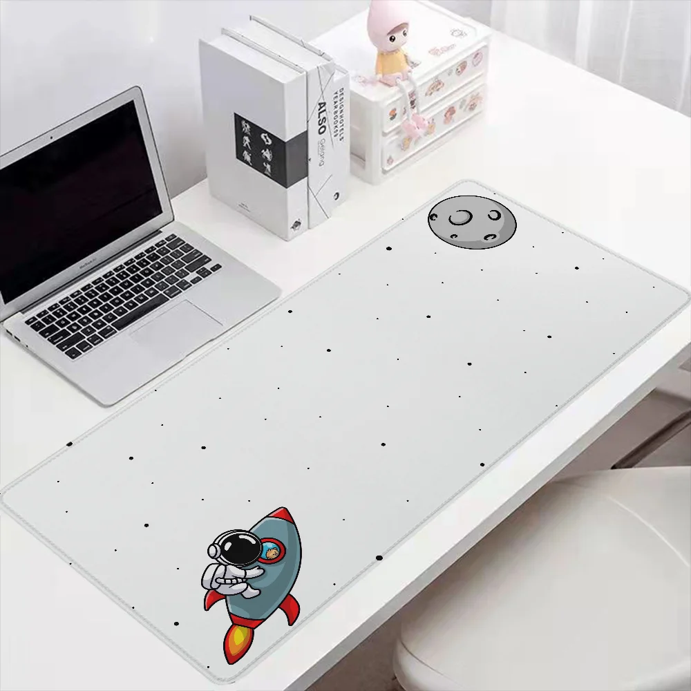 Astronaut Xxl Mouse Pad 900x400 Pc Gaming Accessories Computer Mat Desktops Mousepad Mats Keyboard Extended Desk Large Setup Diy