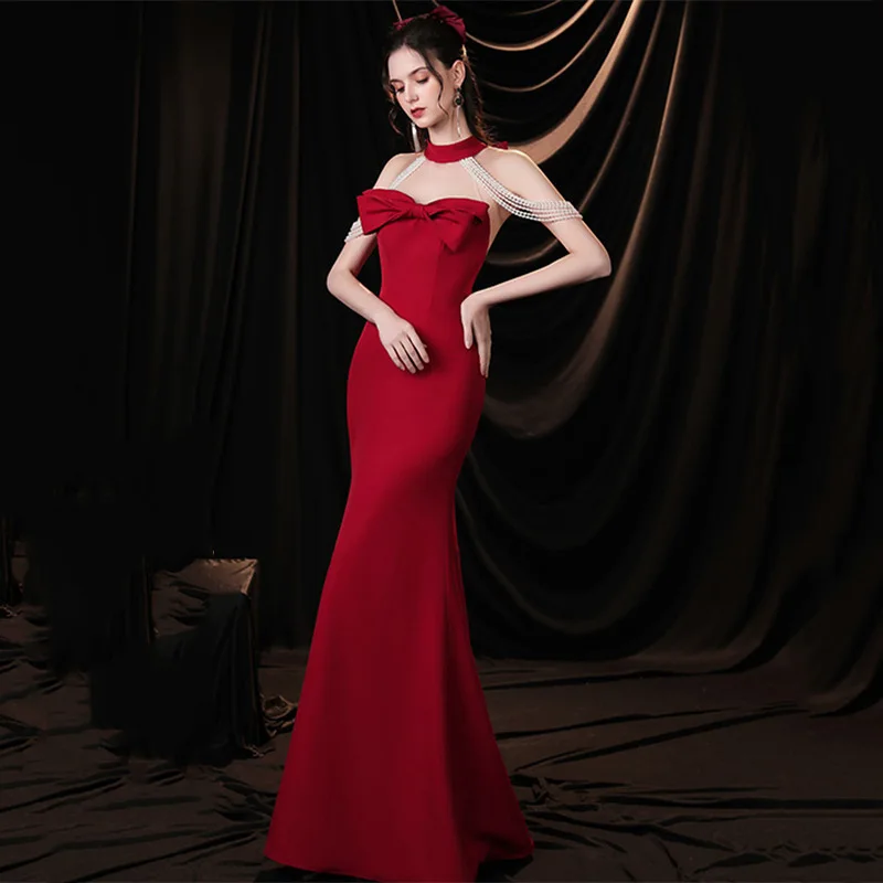 

2022 Women Burgundy Halter Beading Prom Dresses Long Mermaid Wedding Gowns Toast Clothing