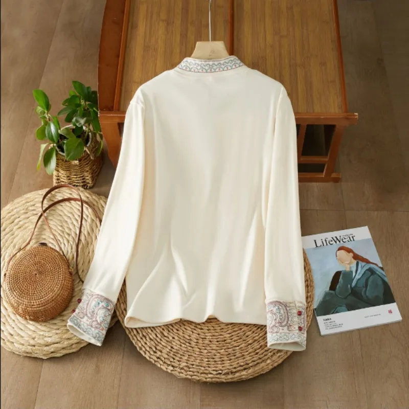 가을 겨울 신상 민족 스타일 여성용 레트로 문학 자수 하이 칼라 긴팔 티셔츠