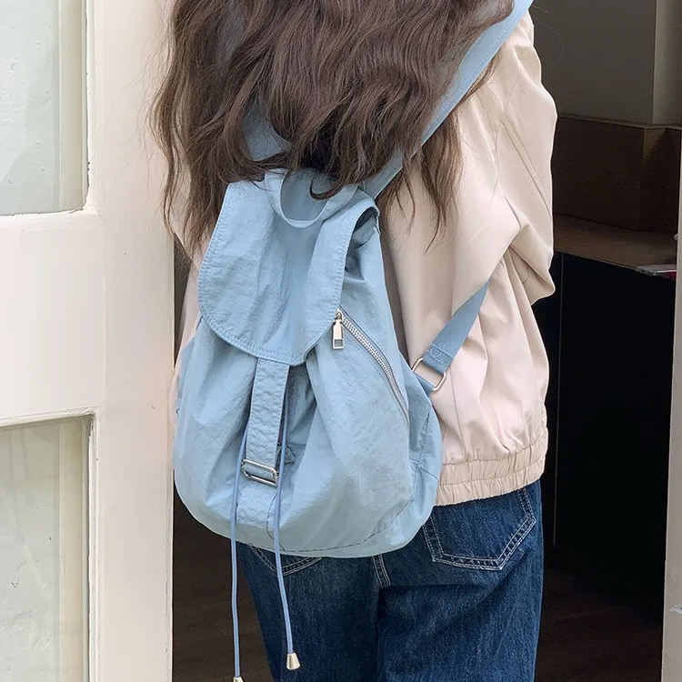 Tas Ember Serut Korea untuk Wanita Ransel Kapasitas Besar Ransel Nilon untuk Perjalanan Ringan Tas Selempang Tas Harian