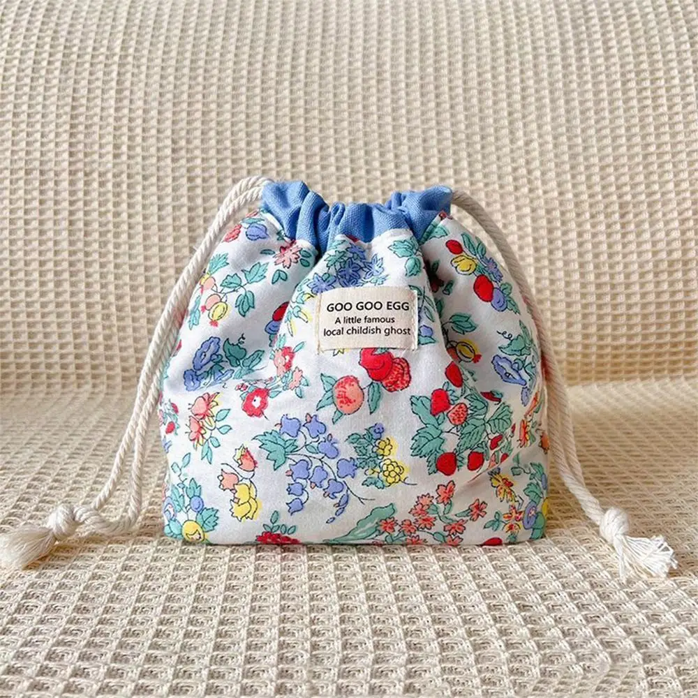 Sac à cosmétiques de grande capacité de style coréen, sac de rangement multifonctionnel, sac de maquillage de style pastChev, fleur florale, cordon de proximité