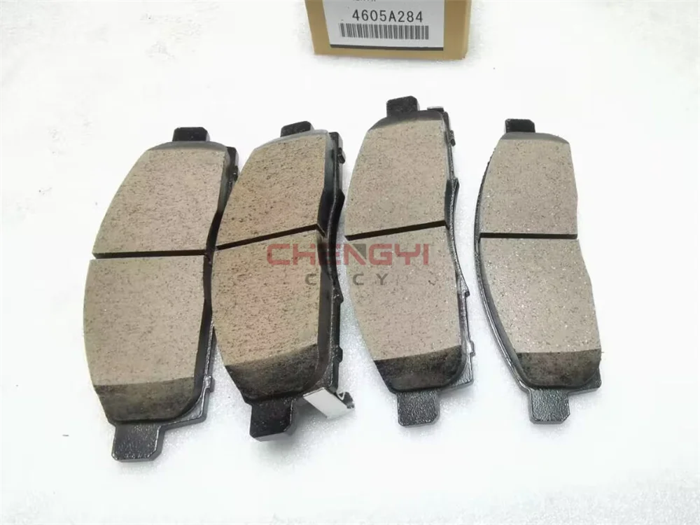 Front Wheel Cylinder Caliper Brake Front Brake Pad For Pajero Montero Sport KA4T KB4T KG4W KH4W KH6W KG6W 4605A284 MZ690572