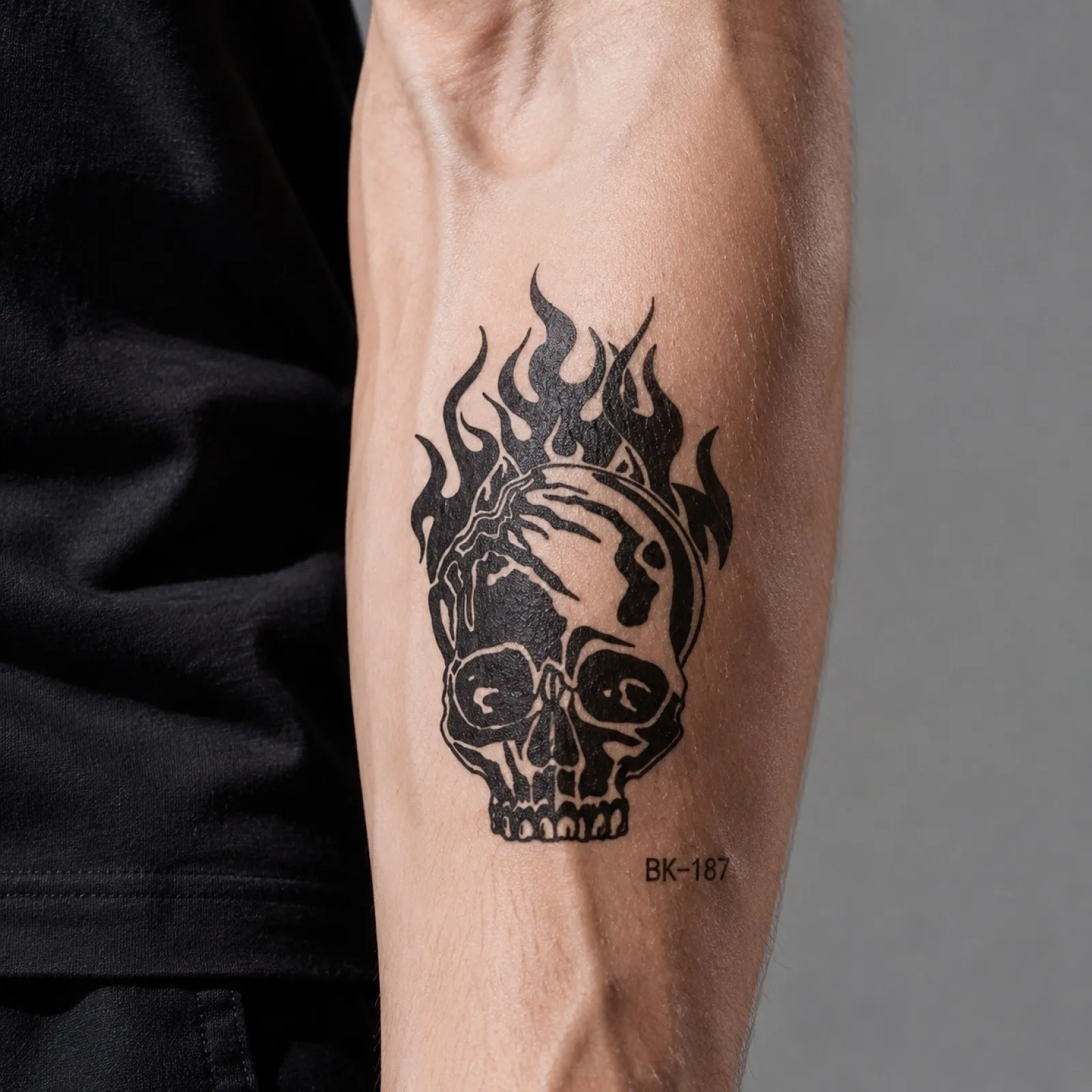 Ghoic Style Temporary Tattoos for Women and Men Sketch Skull Flower Design Body Decals Realistic Halloween Cosplay Fake Stickers