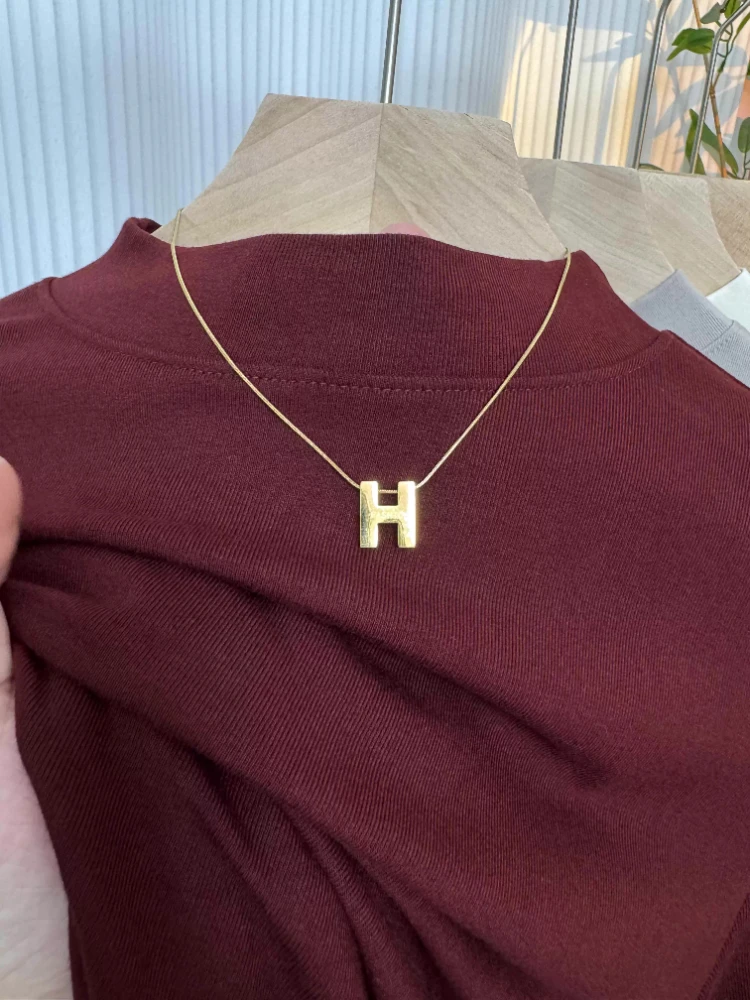 2025 New Women's Wine Red Mock Neck Long Sleeve Thermal T-Shirt Soft Stretch Basic Layering Top Comfortable Casual Blouse