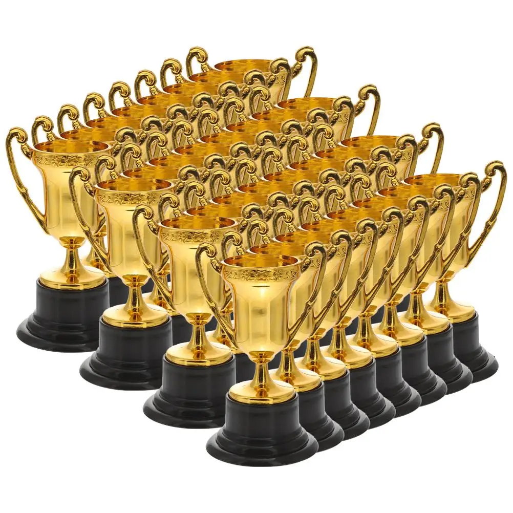 32 Pcs Decorate Mini Trophy Toy Child Water Pitcher Heart Shaped Trophies Plastic Tiny