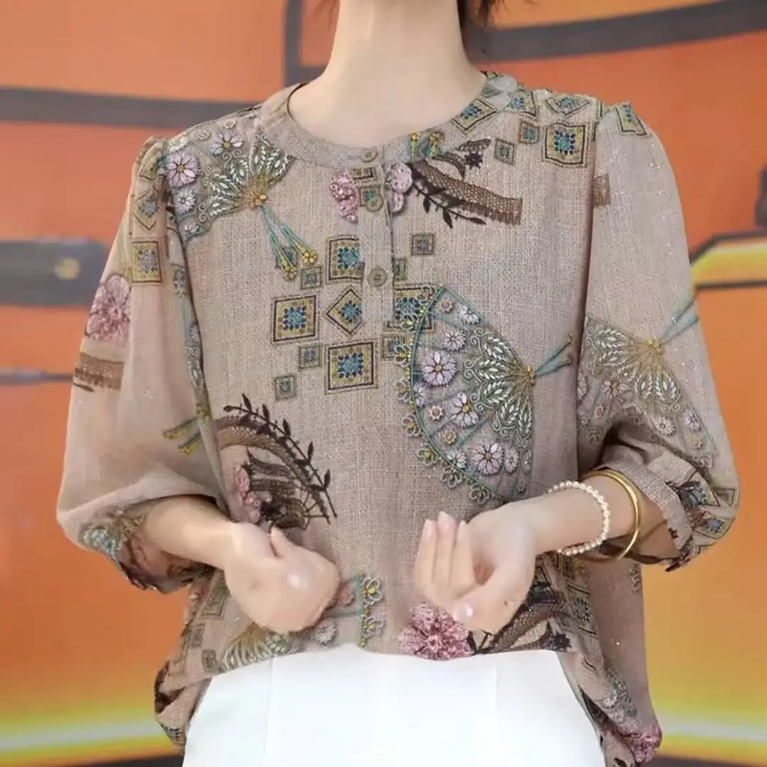 

Новая женская летняя блузка с цветочным принтом, модный топ с круглым вырезом и рукавом 3/4, для мам, отбеливающий эффект