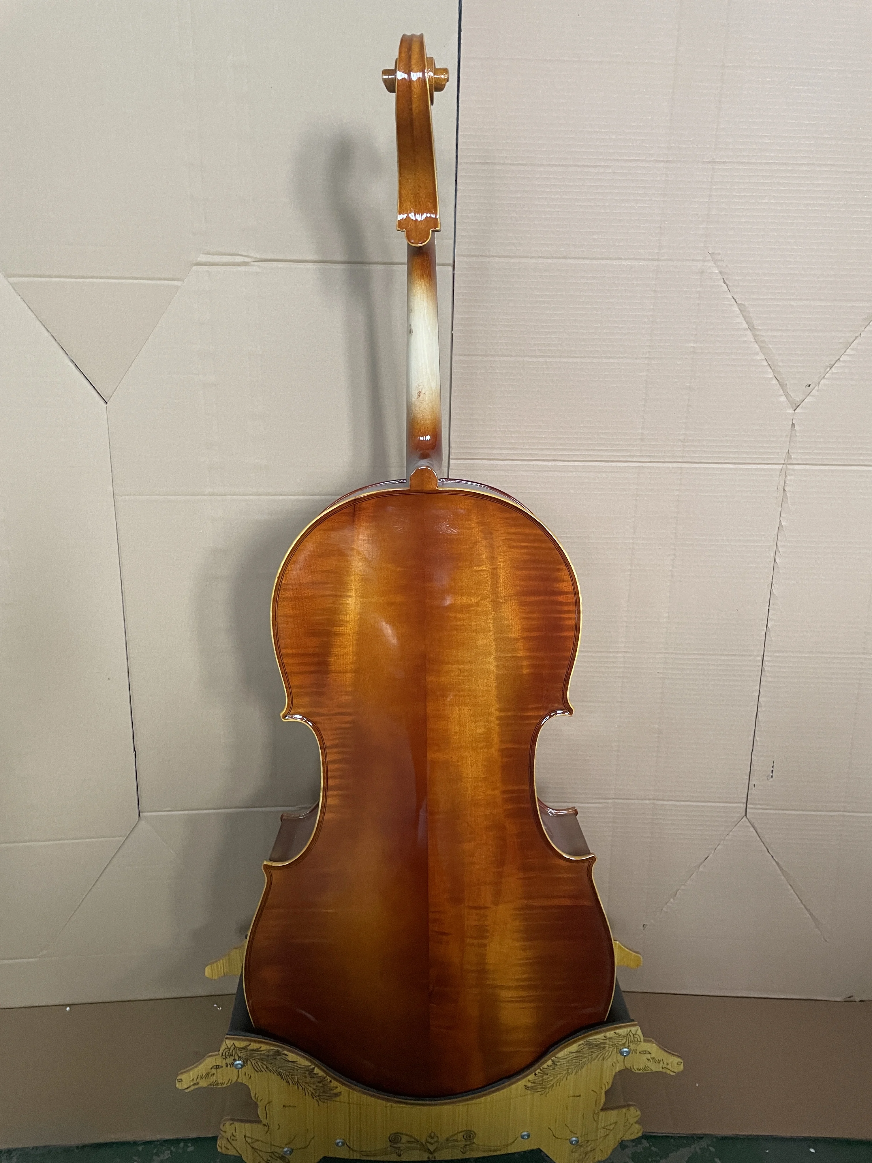 Finished cello, maple body, sandalwood fingerboard, tiger backboard, high quality, 1 piece