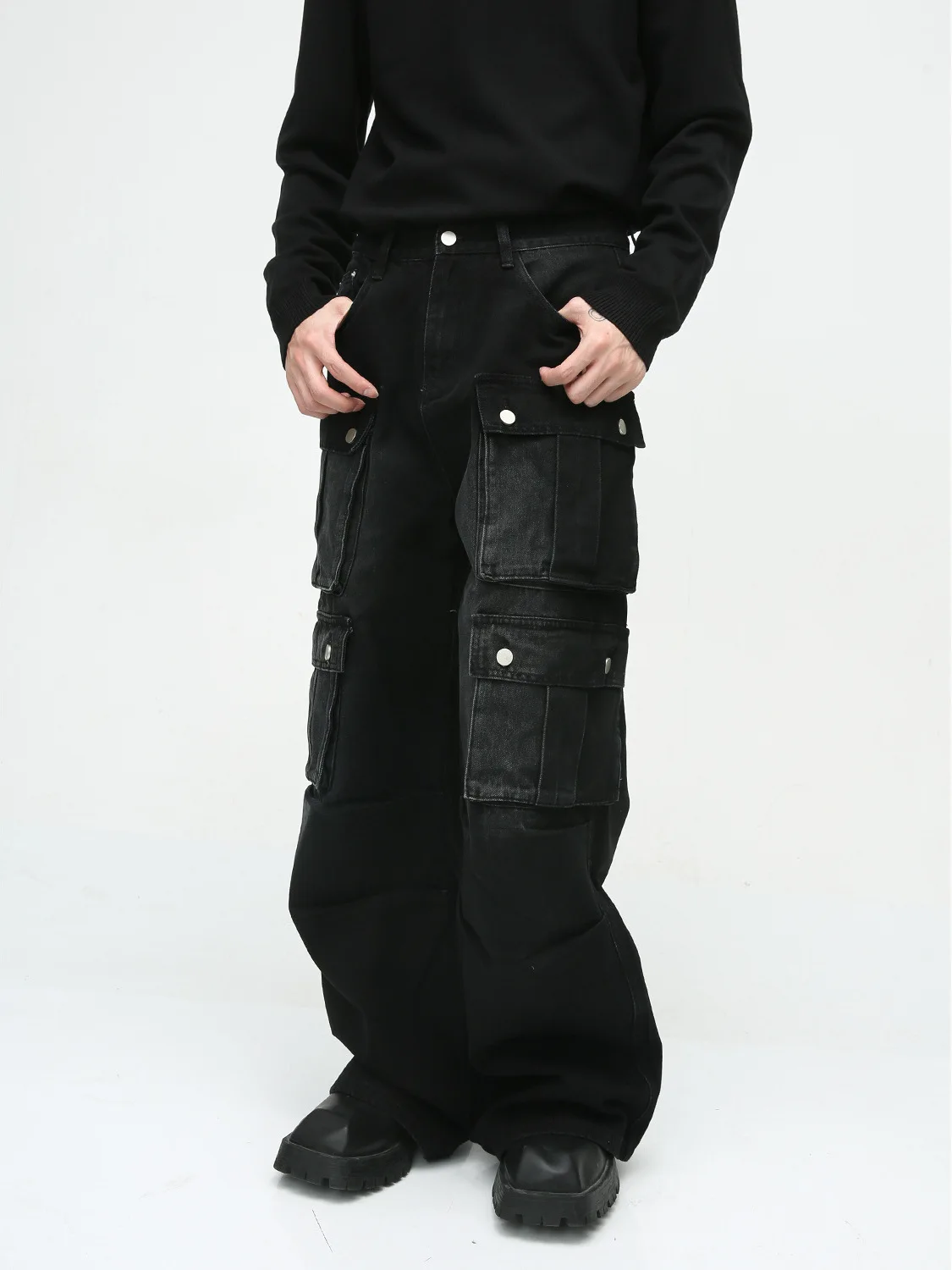 New Autumnal Vintage Multi-Pocket Design Wide-Leg Denim Jeans for Men Youth Casual Straight Cut Loose Fit Japanese Retro Style