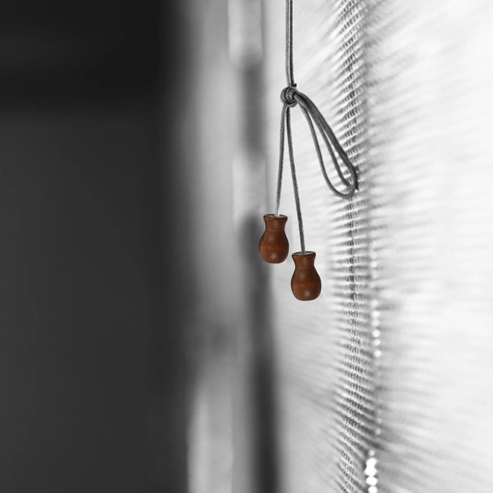 

6pcs Brown Wooden Cord Knobs Tassels Pendant Accessories for Blinds Curtains Drapery Cords Blind Pulls Ends
