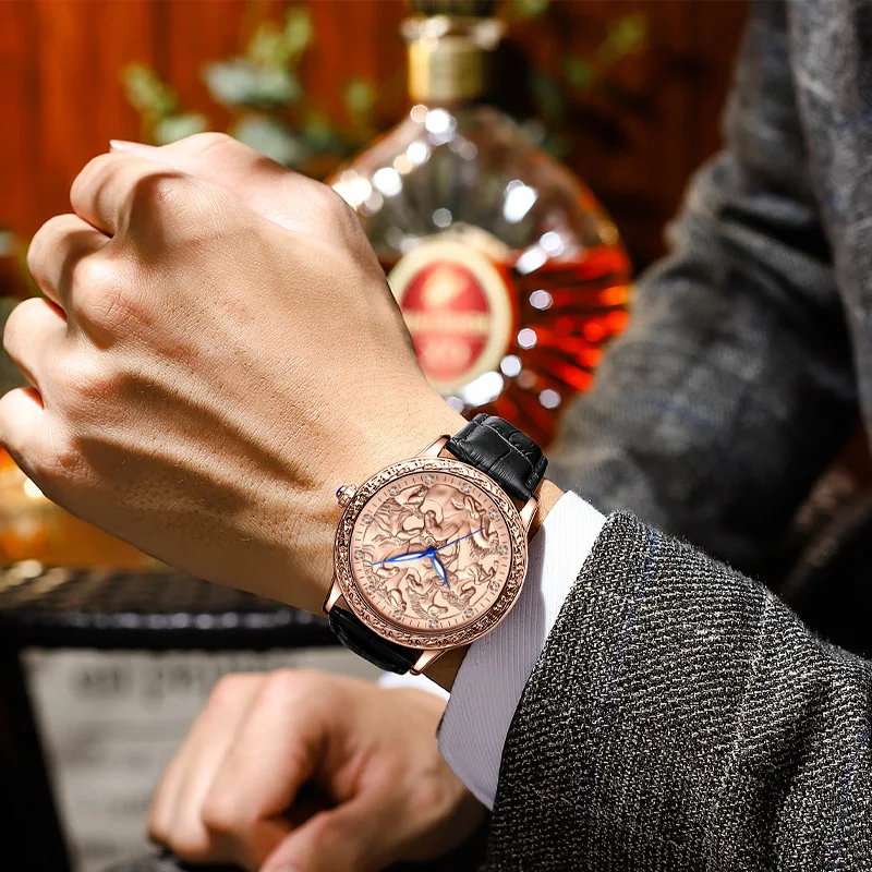 2026 New Wristwatch Carving Luxury Waterproof Fashion Luminous Men Quartz Watch Leather Band Business Man Watch Reloj Hombre