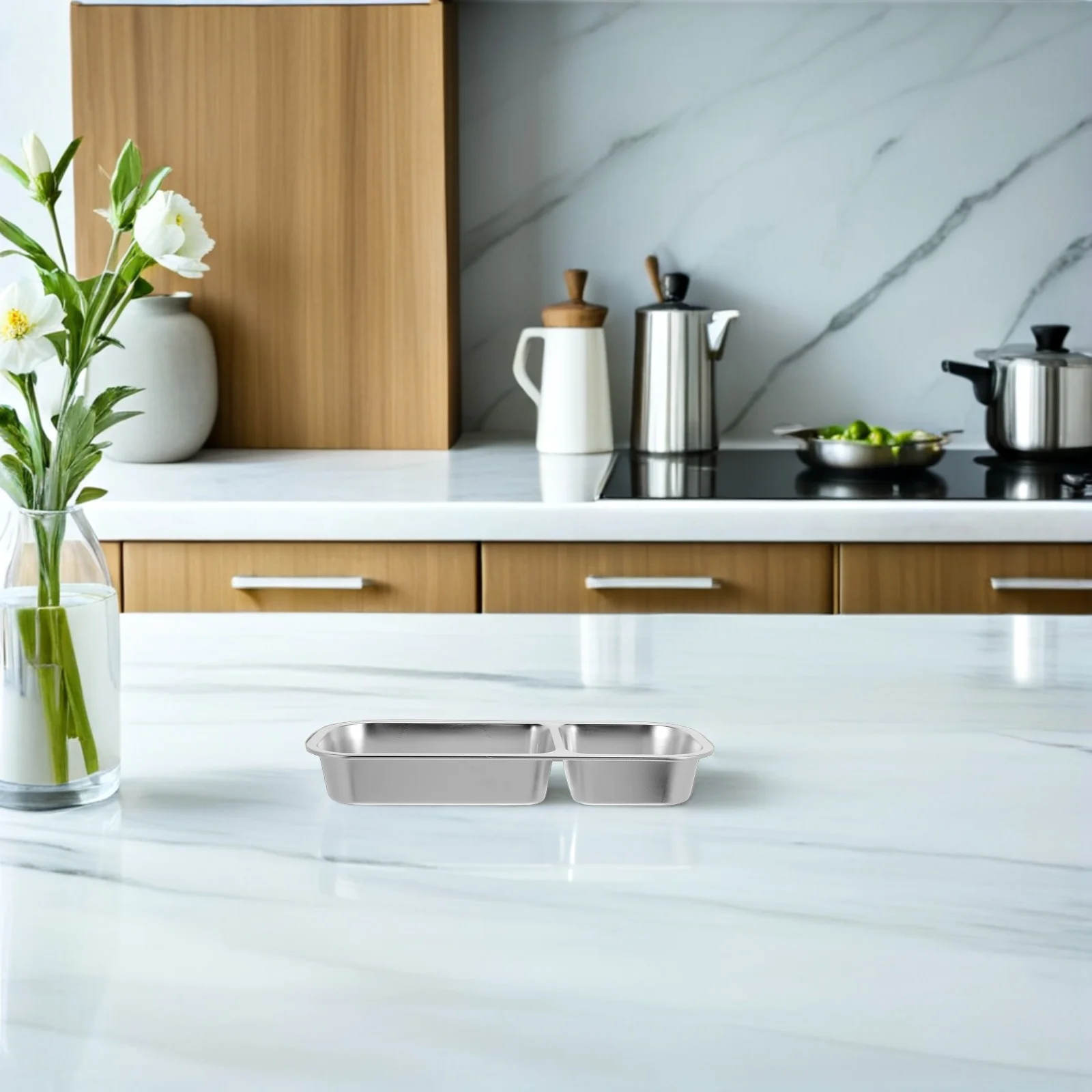 

Stainless Steel Divided Lunch Box 700Ml Two Compartment Leakproof Food Container Portable Bento Box for Adults Work School