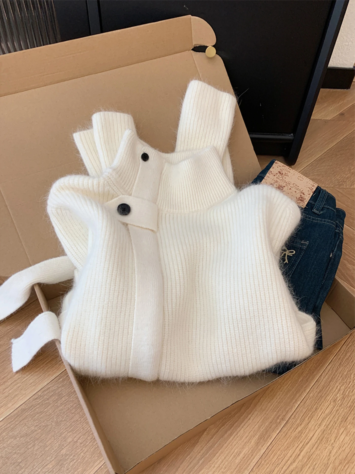 

Свободный вязаный свитер с высоким воротником для женщин, белый, с поясом, осенне-зимний, теплый, стройнящий, в корейском стиле, повседневный